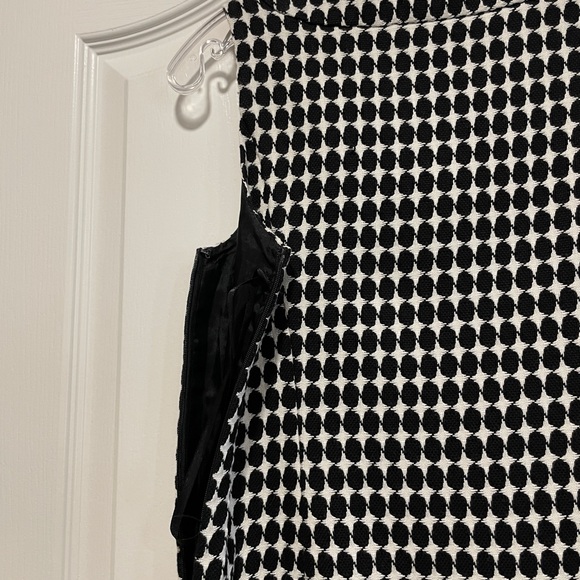 Ann Taylor LOFT Petite Sleeveless Woven Dress - Picture 4 of 4